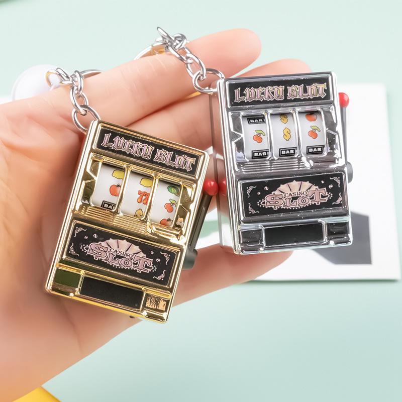 Back To School Mini Slot Machine Keychain, Funny Lucky Slot Machine Bank for Gaming Gifts Las Vegas Cute Souvenirs