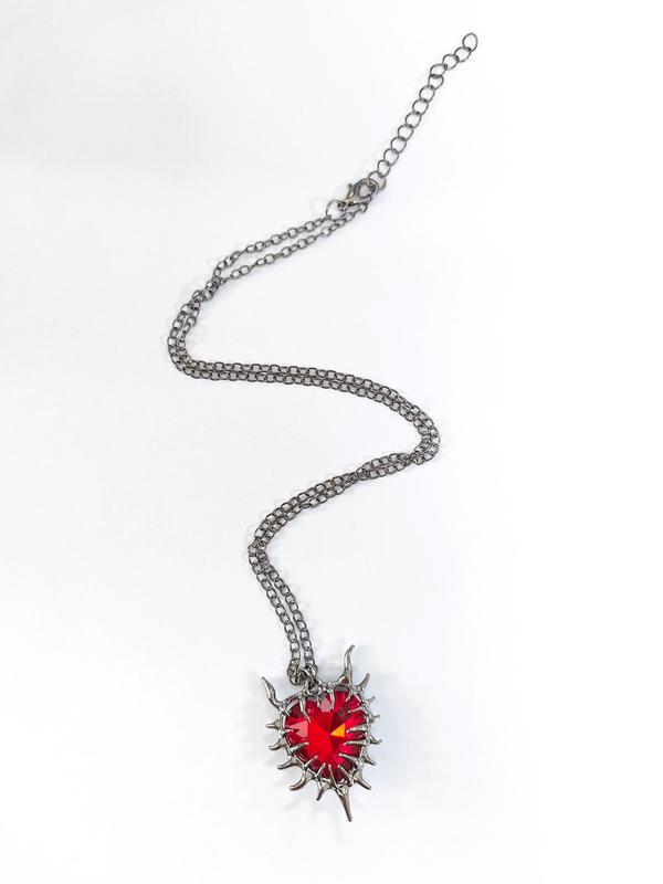 Punk Style Heart Shaped Pendant Necklace, Vintage Trendy Pendant Necklace, Fashionable Neck Jewelry for Women & Men As Gift without Box