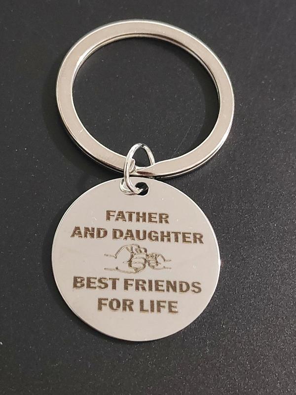 Round Stainless Steel Keychain, Dad and Daughter Hand Pattern Keychain for Car Keys, Fashion Keychain for Women & Men, Fashion Accessories for Daily Use
