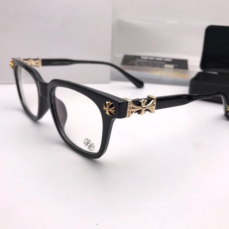 Chrome heart glasses with engraved pattern