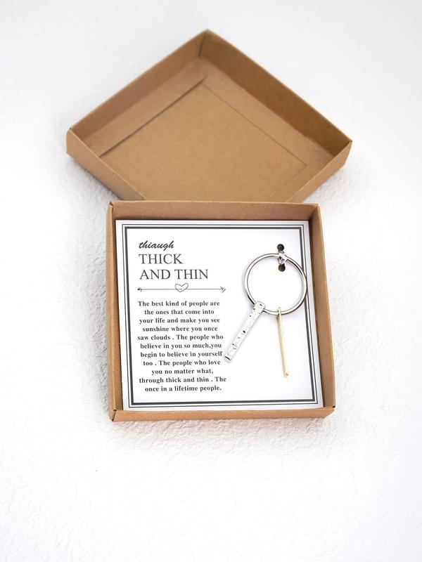 Cute Thick & Thin Bar Design Keychain for Car Keys, Stainless Steel Keychain with Box & Blessing Card, Fashion Accessories As Birthday Gifts