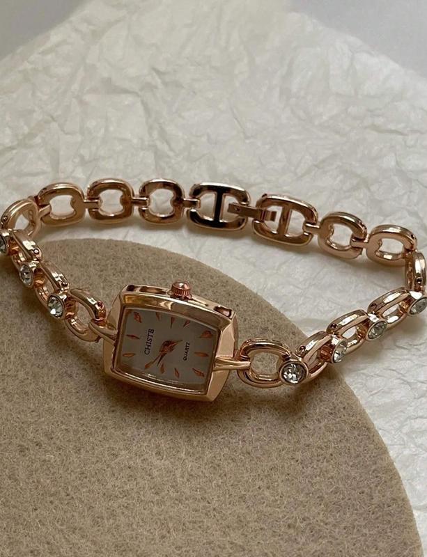 1pc Minimalist Square Dial Chain Strap Delicate High-Value Vintage Quartz Watch