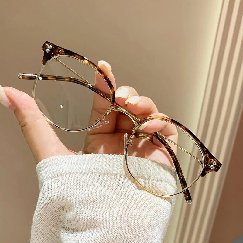 Fashionable Round Anti Blue Light Glasses For Daily Wear & Decor Clear Glasses Accessories Blue Light Glasses Accessories For Women