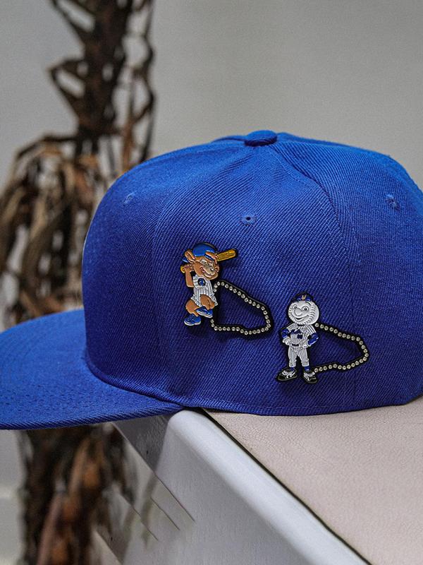 Cartoon Baseball Player Design Brooch, Cute Baseball Hat Pin for Women & Men, Enamel Pin Suitable for Backpacks, Jeans, Scarves, Hats Decoration