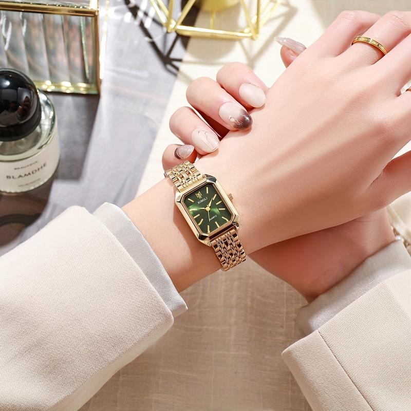 Glamorous Womens Business Quartz Watch - Precise Analog Dial with Stylish Rectangle Case - Fashion-Forward Golden Timepiece for Daily Wear