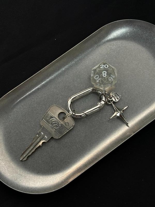 Creative Dice Design Keychain, Cute Cheart & Star Charm Decor Keychain for Women & Men, Fashion Accessories, Trendy All-match & Exquisite Keychain for Birthday Gift