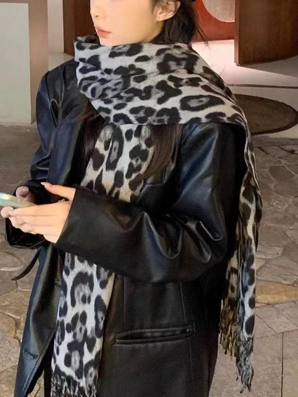 Women's Leopard Print Thickened Scarf, Fashionable Soft Tassel Decor Warm Shawl for Fall & Winter, Casual Versatile Scarf for Women & Girls
